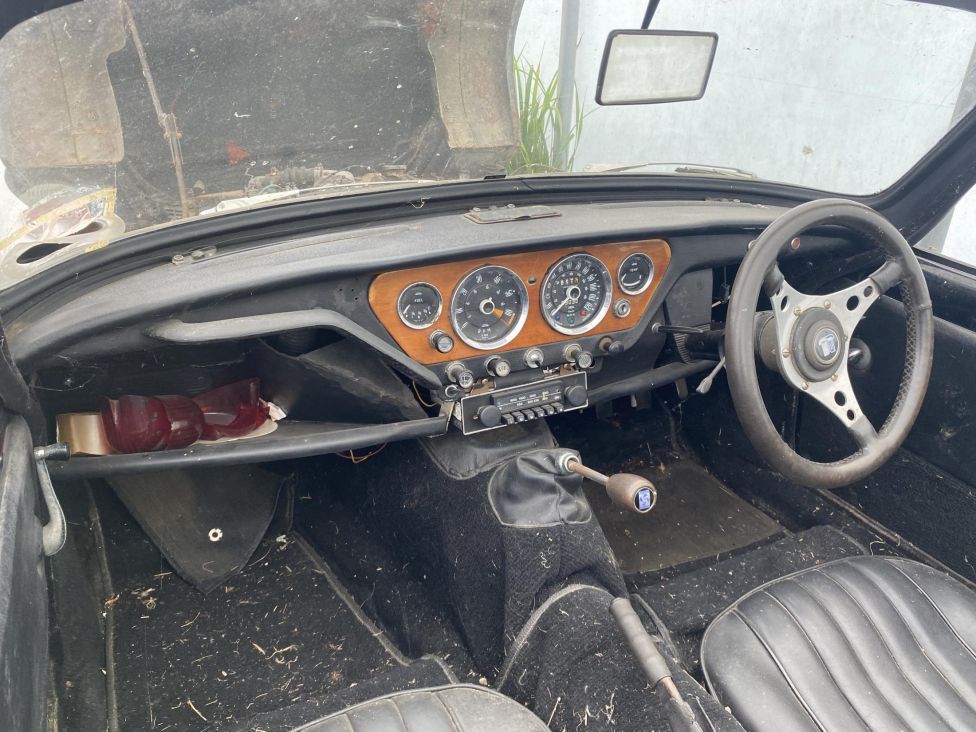 Barn find 1969 triumph Spitfire mk3 for restoration. Photograph