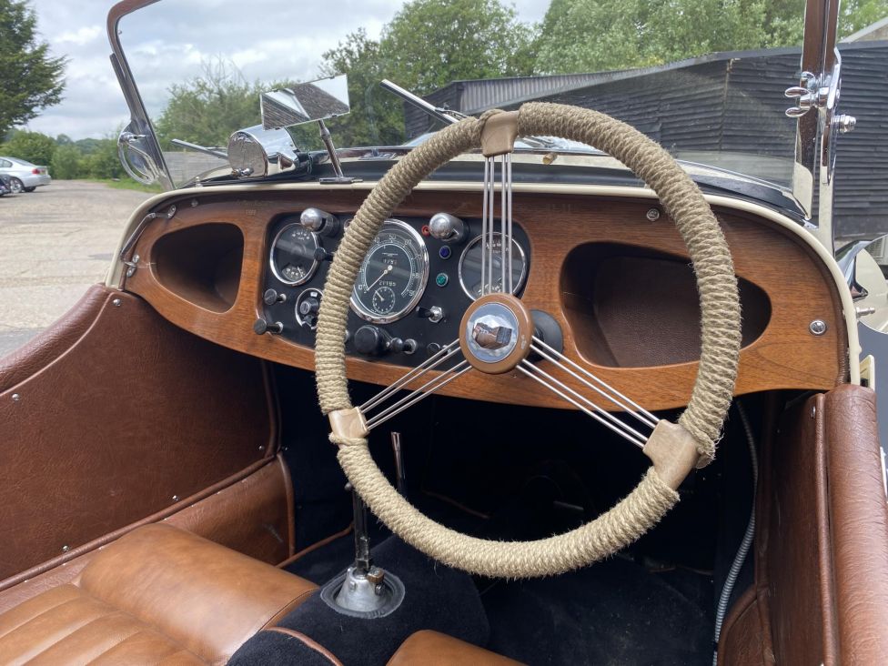 1939 Morgan 4/4 series 1 flat rad. Photograph