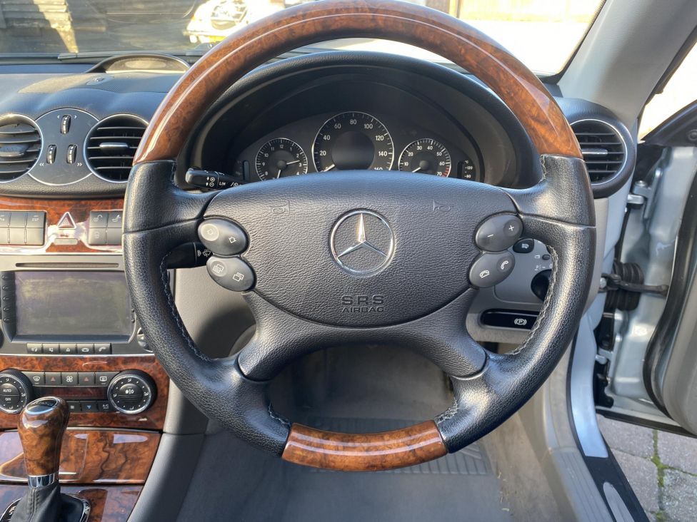For Sale: 2006 Mercedes-Benz CLK 280 Convertible – Low Miles, High Spec. Photograph