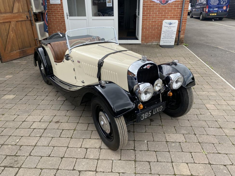 1939 Morgan 4/4 series 1 flat rad. Photograph