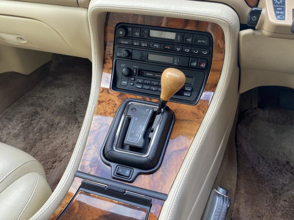 1996 Jaguar XJR-6 4.0 Auto Photograph