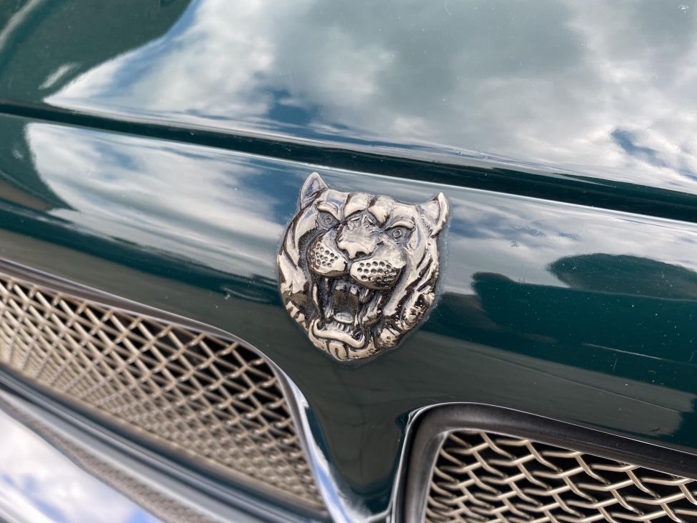 1996 Jaguar XJR-6 4.0 Auto Photograph