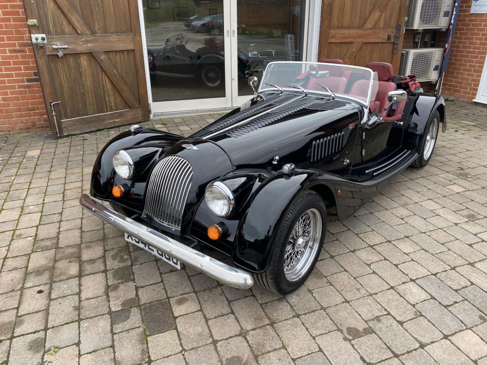 2000 Morgan Plus 8 4.6L – One Owner, low mileage. Photograph